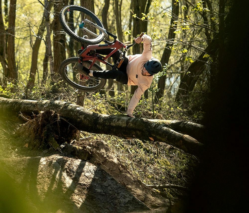 Josh Lewis jumping on his Santa Cruz 5010