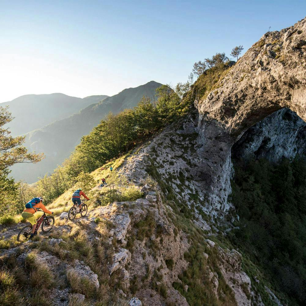 RIdgeline - Paydirt Grantee - Two Mountain Bikers in Tuscany 