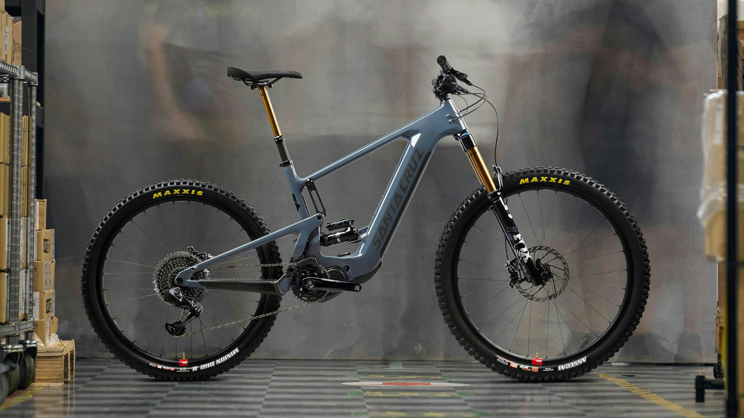 Santa Cruz Bicycles - Heckler 9 electric bicycle - X01 AXS RSV - Maritime Grey