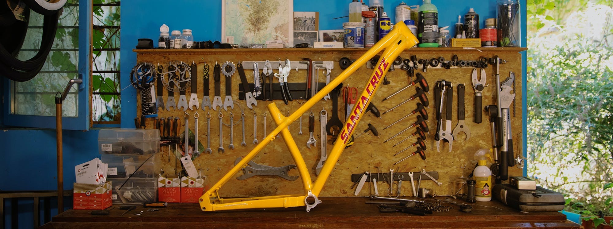 2022 Santa Cruz Bicycles Chameleon 8 yellow und magenta Mountainbike-Rahmen
