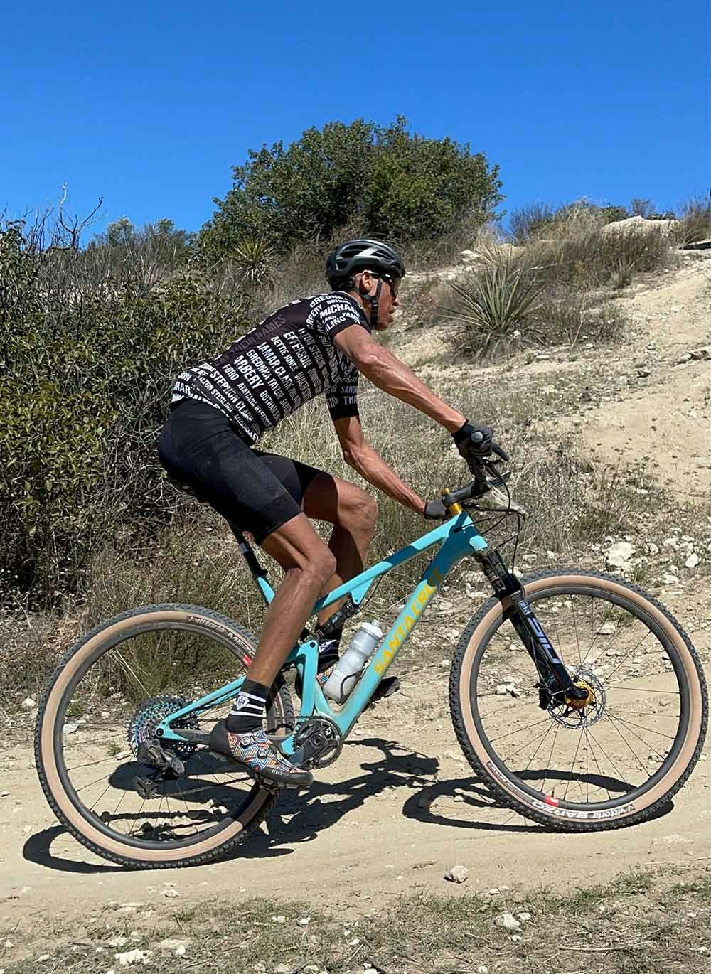 Reggie Miller riding his Santa Cruz Blur in the desert