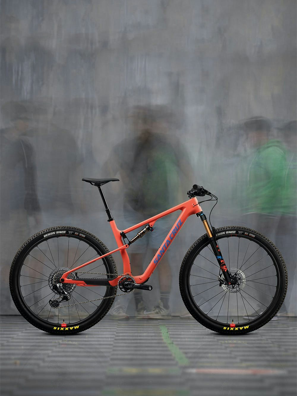 Santa Cruz Bicycles - Blur XC Full Suspension Mountain Bike