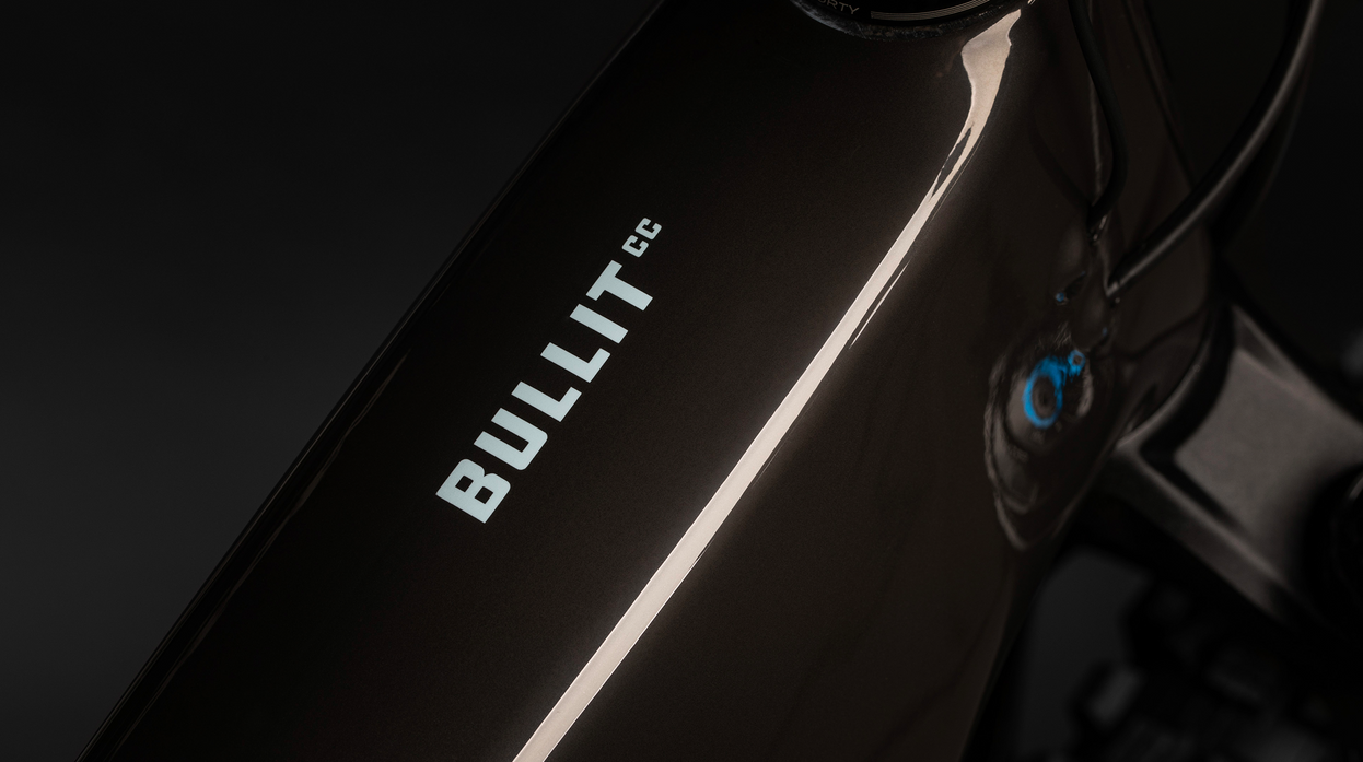 Bullit CCCarbon