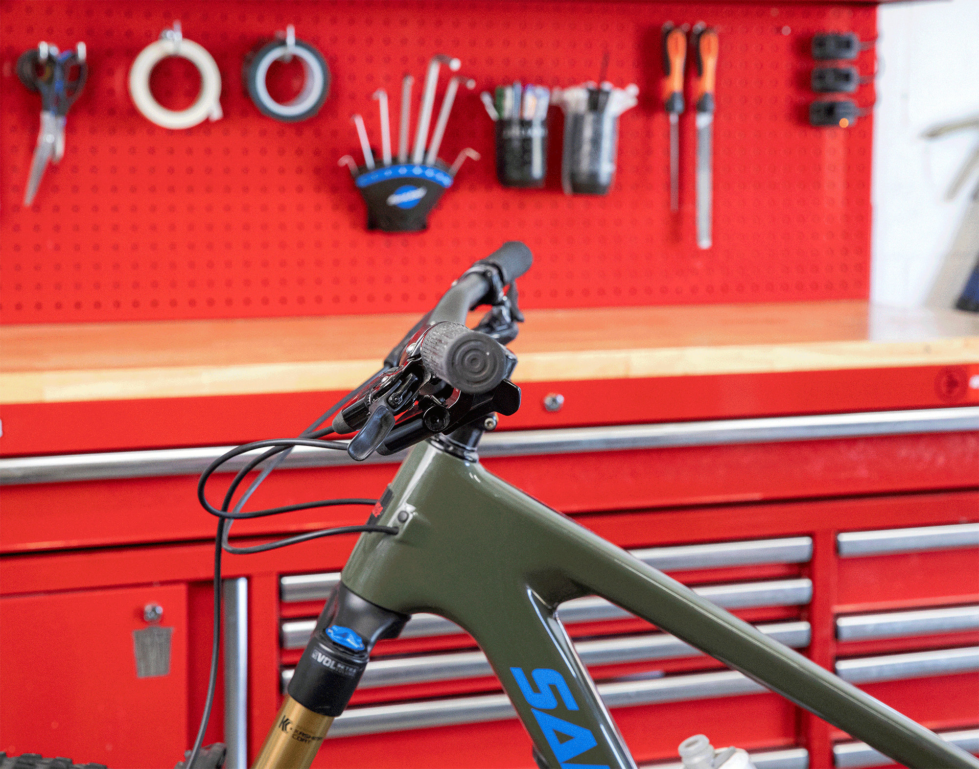 8a195ada F5ff 46c5 B2b4 C9df26bcd07b Website Replatform Bars Barroll