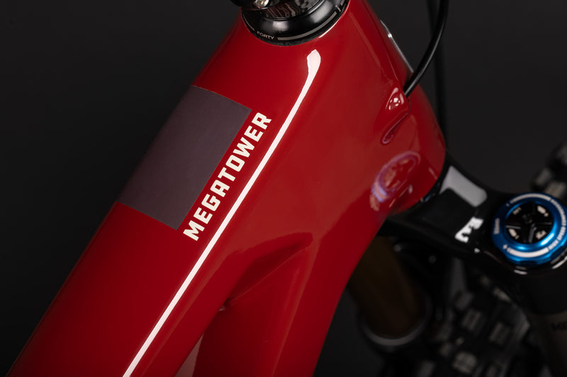 Megatower CC Carbon Frame
