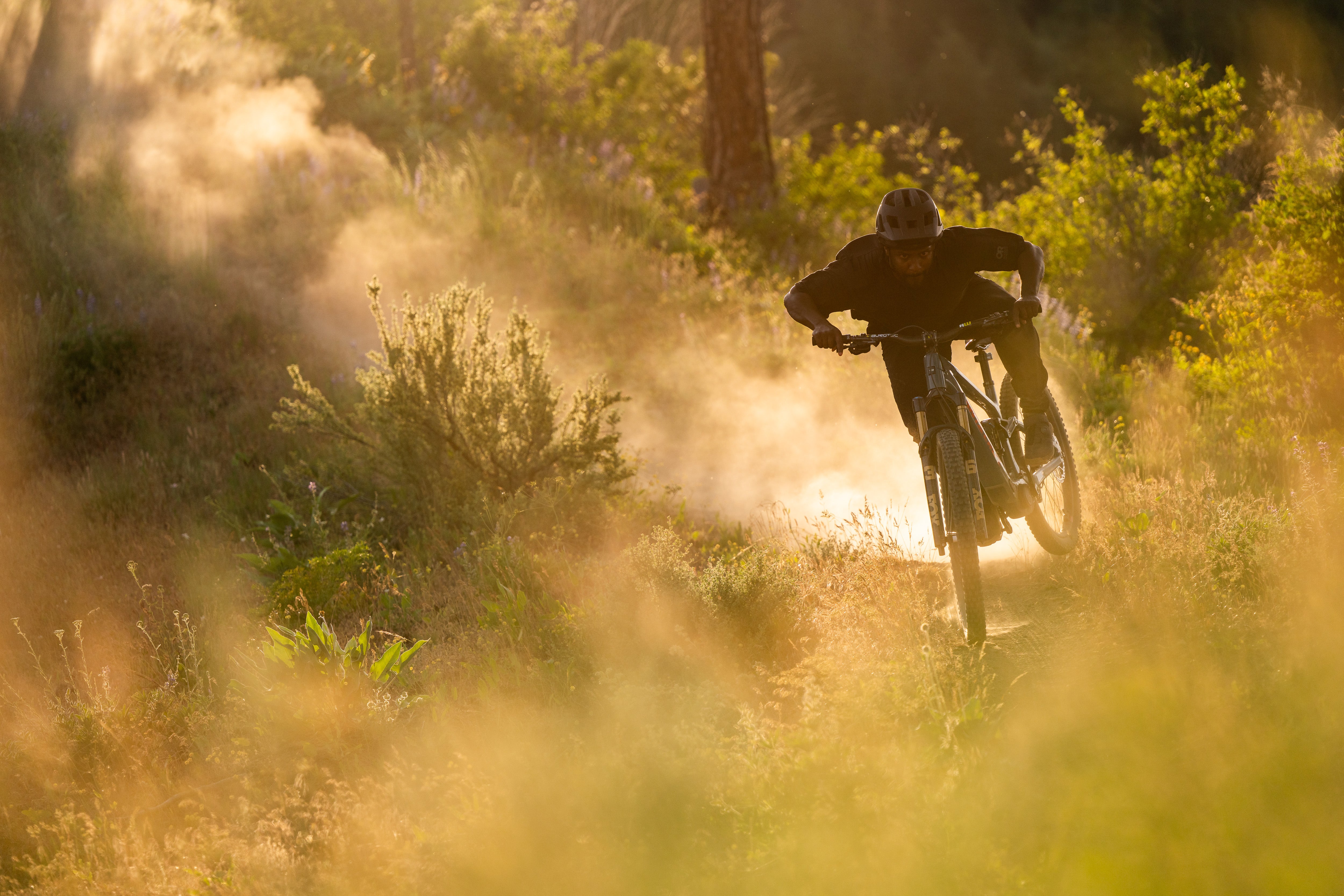Vala XT Di2 RSV Full Suspension Electric Mountain Bike banner 1