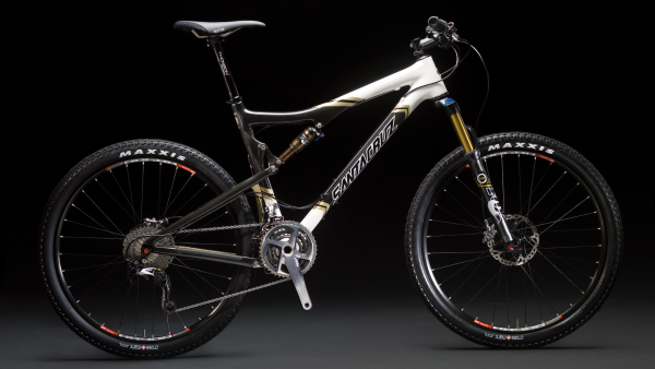 Santa Cruz Blur XC Pivot Axle Kit - Thumbnail 3